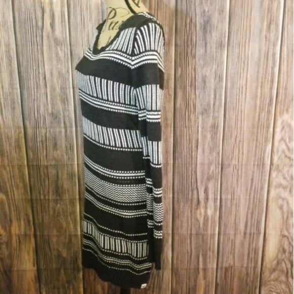 Roxy Sweater Dress - Picture 4 of 8